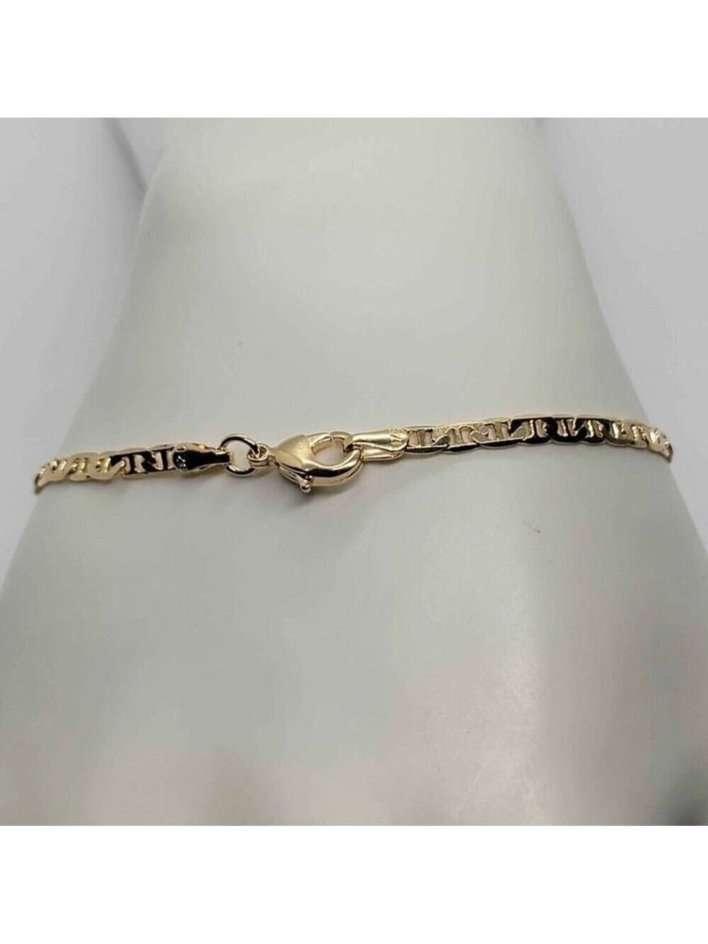 Luxe Brazilian 18K Gold Filled Bracelet - Picture 4 of 8